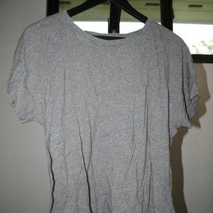 NWOT GREY ATHLETIC WORKS BUTTERFLY OPEN BACK TSHIRT